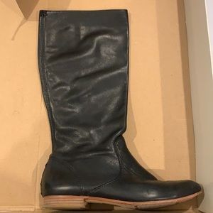 Frye Jillian Pull On Black Boots